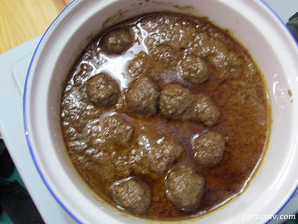 طرز تهيه فسنجون با گوشت قلقلی طرز تهيه فسنجون با گوشت قلقلی