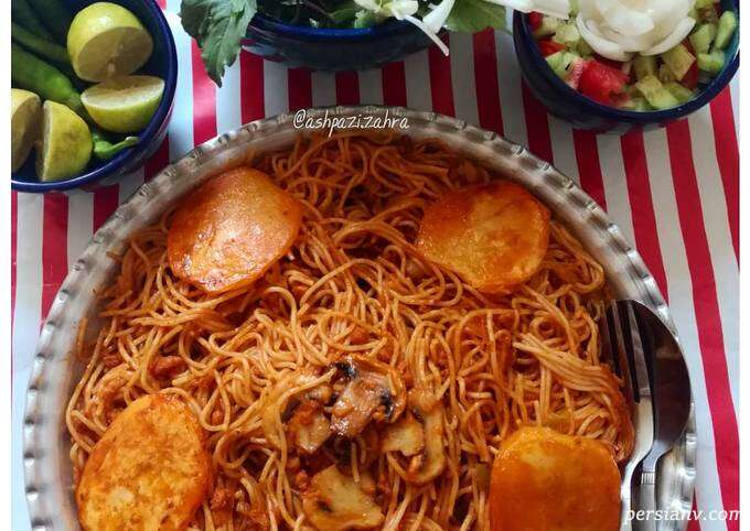 ماكارونی با سويا و قارچ ماكارونی با سويا و قارچ