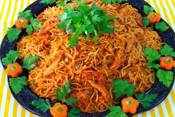 طرز تهیه ماكارونی با مرغ