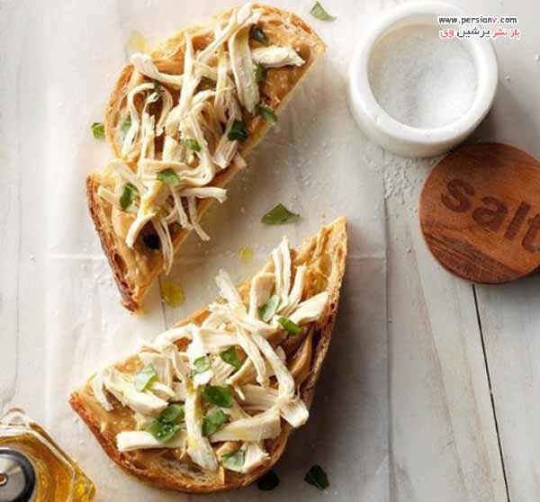 ساندویچ با مرغ ساندویچ با کره بادام زمینی