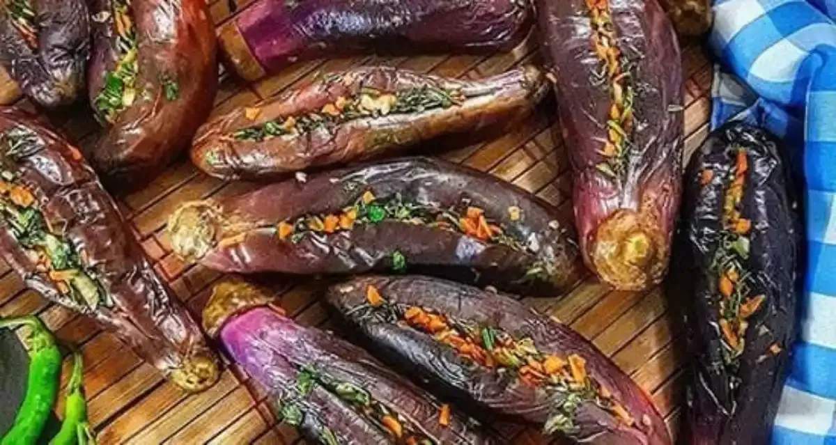 طرز تهیه ترشی بادمجان بوشهری طرز تهیه ترشی بادمجان بوشهری
