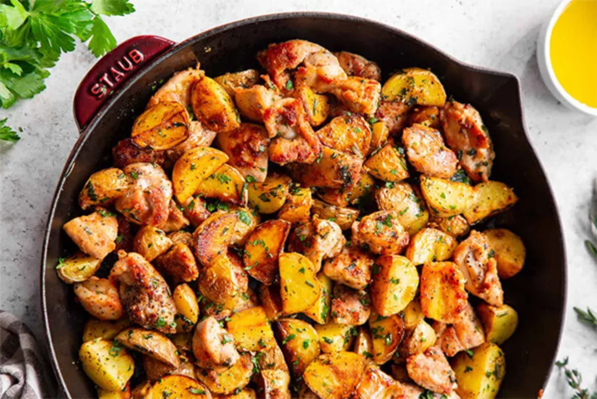 مرغ و سیب زمینی تنوری با ادویه