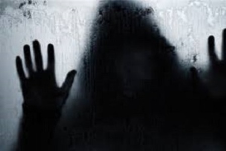 8سال تجاوز ناپدری به دختری که الان 16ساله است!