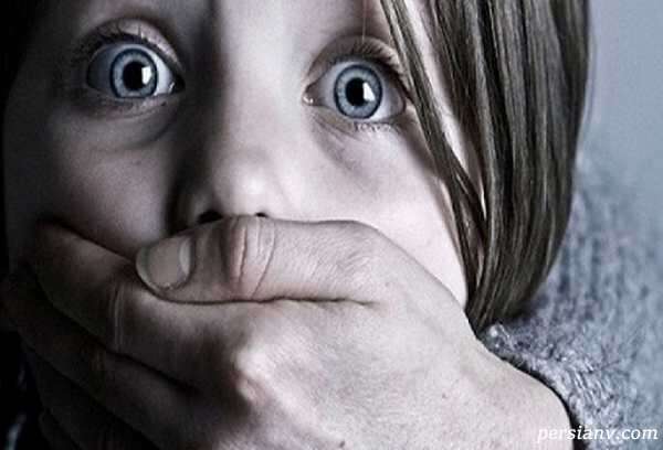 صحنه ربودن دختر بچه 11 ساله تو روز روشن