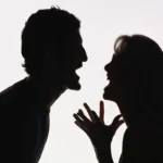 ماجرای کنده شدن گوش پسر در دعوای زوجی جوان! / از عشق تا جنایت + ویدئو