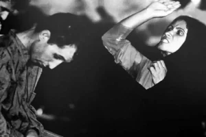 آخرین پیام «خفاش شب» پیش از اعدام / وقتی قاتل سریالی از دنیای واقعیت جدا می‌شود! + عکس