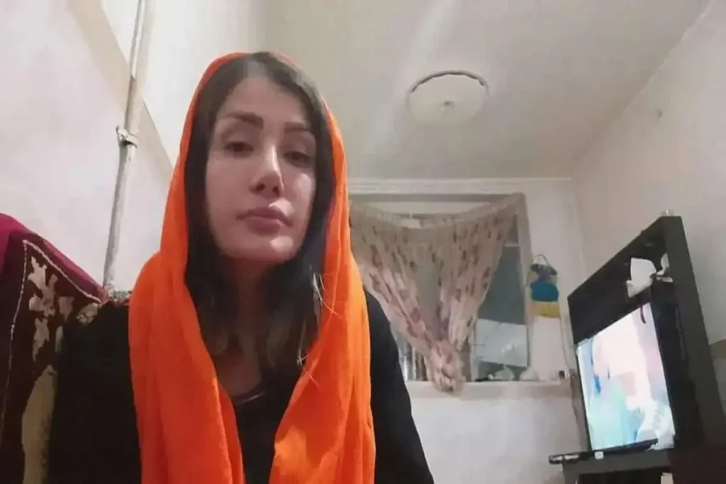 رویا اکبرپور