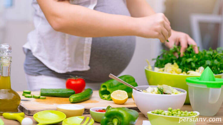 خانم های باردار!! خوردن این غذا برای شما اصلا خوب نیست!