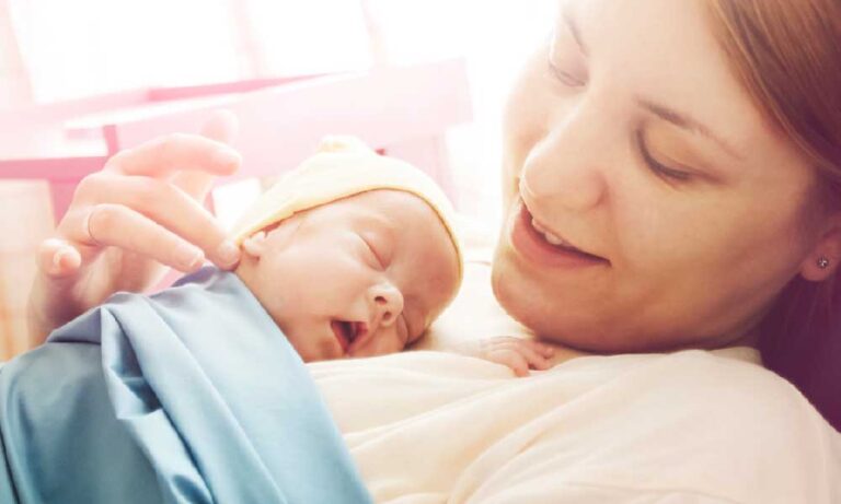 پارگی دهانه واژن در زایمان طبیعی را چگونه مراقبت کنیم؟
