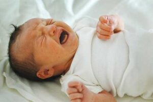 واکنش نوزاد سالم بعد از تولد چگونه باید باشد؟