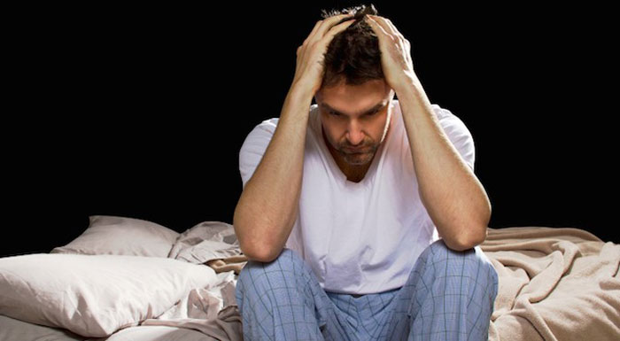 پرخوری زیاد و یا کم خوری، خواب شبانه را به هم میزند غذاهای ضد خواب