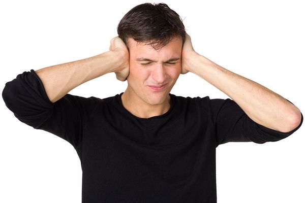 دلیل گرفتگی گوش