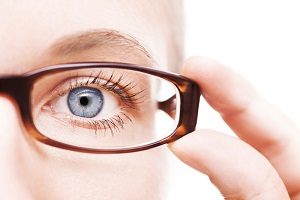 دیابت چه آسیب هایی به چشم ها میزند؟
