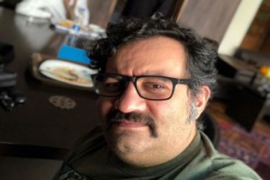 پروسه اسباب کشى و دردسرهای مهراب قاسمخانی