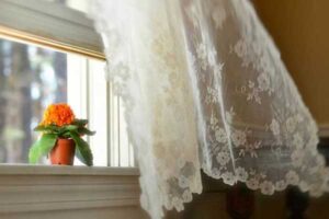 نشانه های انرژی منفی در خانه