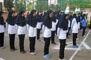 بلوغ دختران و ارتباط با جنس مخالف، نیازمند آموزش‌های صحیح است