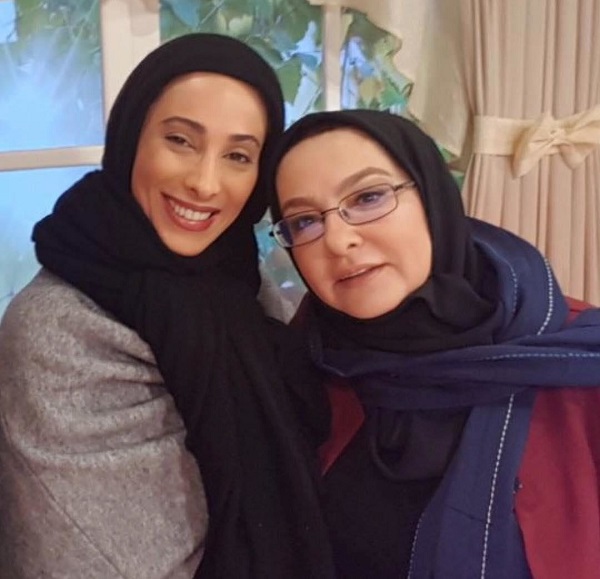 لاله صبوری و سحر زکریا بیوگرافی لاله صبوری