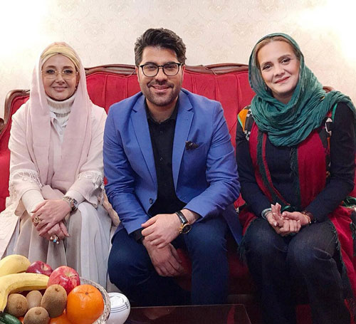 حامد همایون در کنار کتایون ریاحی حامد همایون