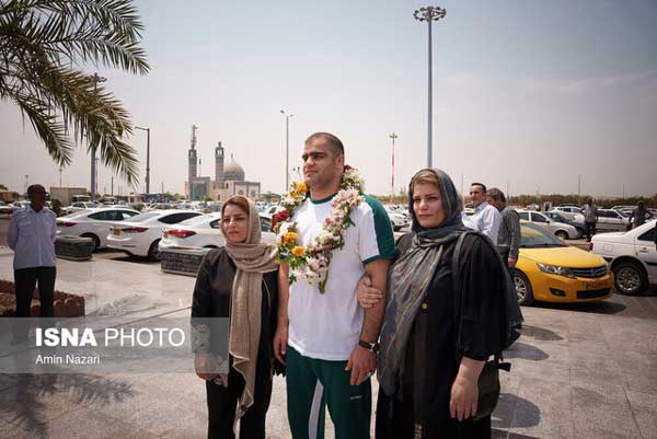 امین میرزازاده بیوگرافی امین میرزازاده
