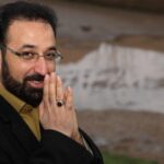 روایت متفاوت فرزاد جمشیدی ؛ بیوگرافی و عکس خانوادگی و حاشیههایی که مسیر حرفهای او را تغییر داد روایت متفاوت فرزاد جمشیدی ؛ بیوگرافی و عکس خانوادگی و حاشیههایی که مسیر حرفهای او را تغییر داد