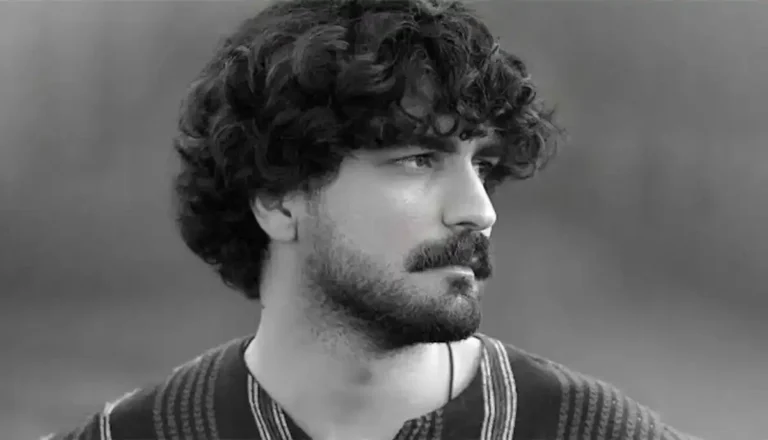 بیوگرافی عرفان طهماسبی ؛ از خوانندگی در اهواز تا عصر جدید و کنسرتهای پرطرفدار