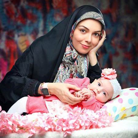 آزاده نامداری؛ خانمی که دوست دارد «نامدار» باشد فیلم و عکس بدون حجاب آزاده نامداری