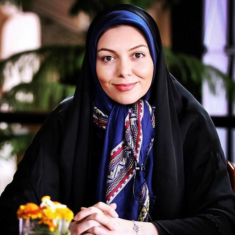آزاده نامداری؛ خانمی که دوست دارد «نامدار» باشد فیلم و عکس بدون حجاب آزاده نامداری