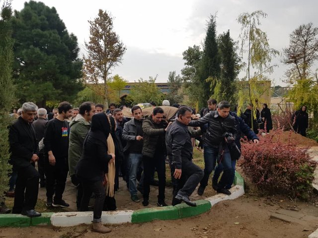 تشییع پیکر احترام‌ سادات حبیبیان