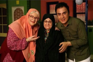 دیدار گرم نعیمه نظام‌دوست با داریوش فرضیایی / وقتی «مادر سینمایی» به کمک فرزندش می‌آید + ویدئو