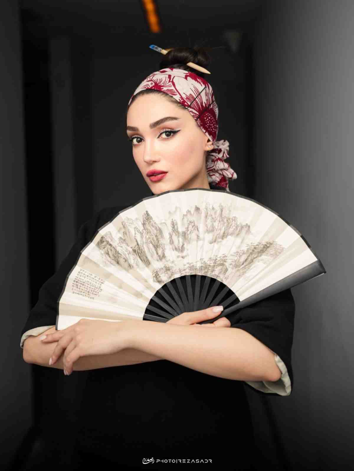فرزانه قاسم‌زاده بازیگر فیلم هتل