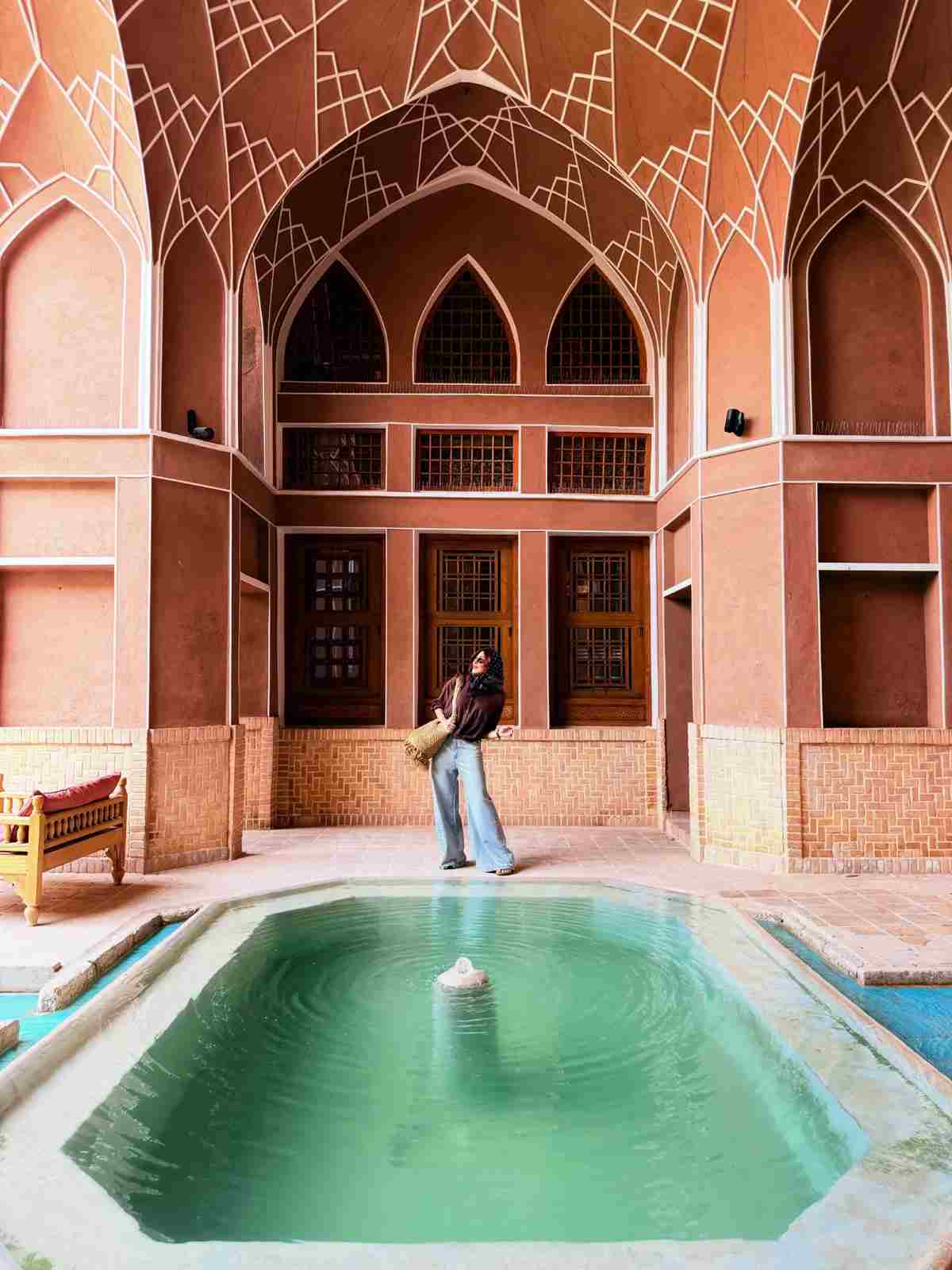 عکس مریم معصومی در کاشان عکس مریم معصومی در کاشان