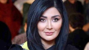 مریم معصومی در یک عمارت تاریخی کاشان ؛ قاب‌هایی زیبا با شعری از سهراب سپهری