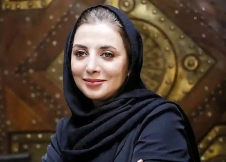 جشن تولد رویا میرعلمی بازیگر تلویزیون و تئاتر با کیک و گلهای آفتابگردان