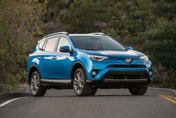 بررسی تویوتا RAV4 تویوتا RAV4
