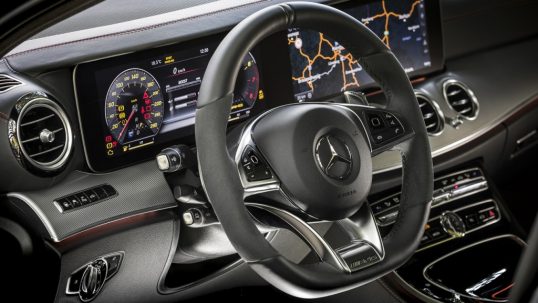 فرمان مرسدس بنز E43 AMG مرسدس بنز E43 AMG