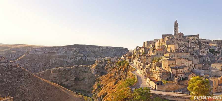 غار ایتالیا