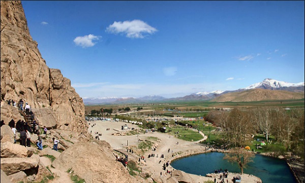 دیدنی های تاریخی محوطه بیستون – شهرستان هرسین استان کرمانشاه