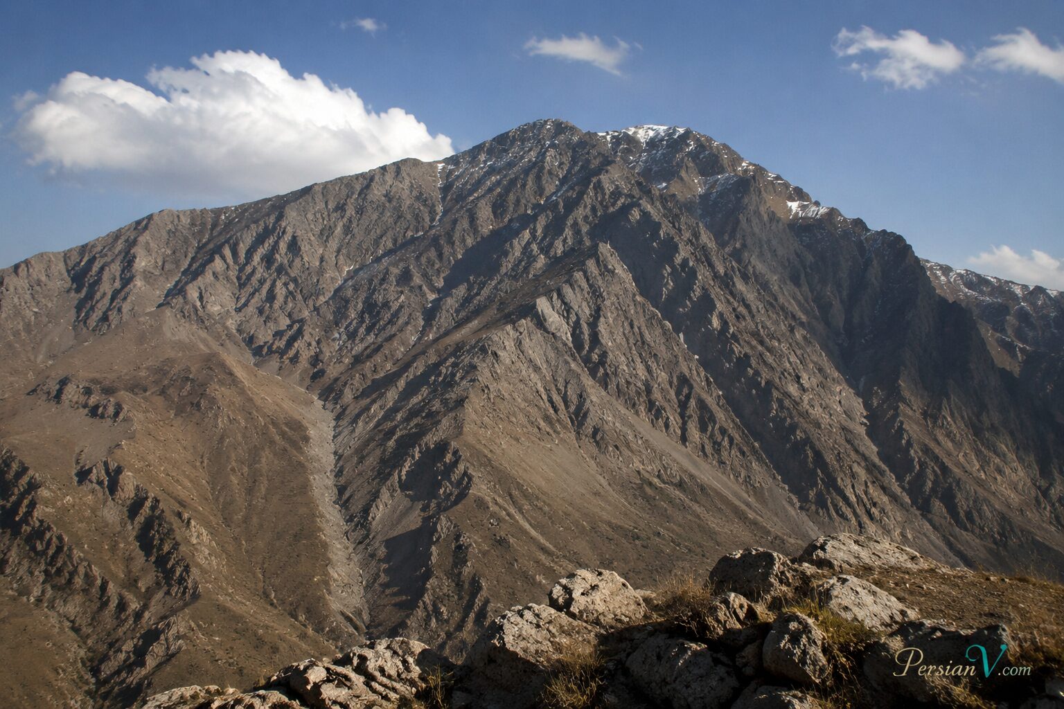 کوه کلنگ در اصفهان