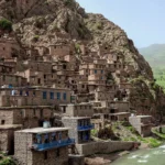 روستایی که پشت‌بام خانه‌اش حیاط همسایه است؛ ۶ عکس تماشایی از پالنگان کردستان
