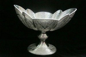 نقره کاری از هنرهای زیبا و اصیل مردم شیراز