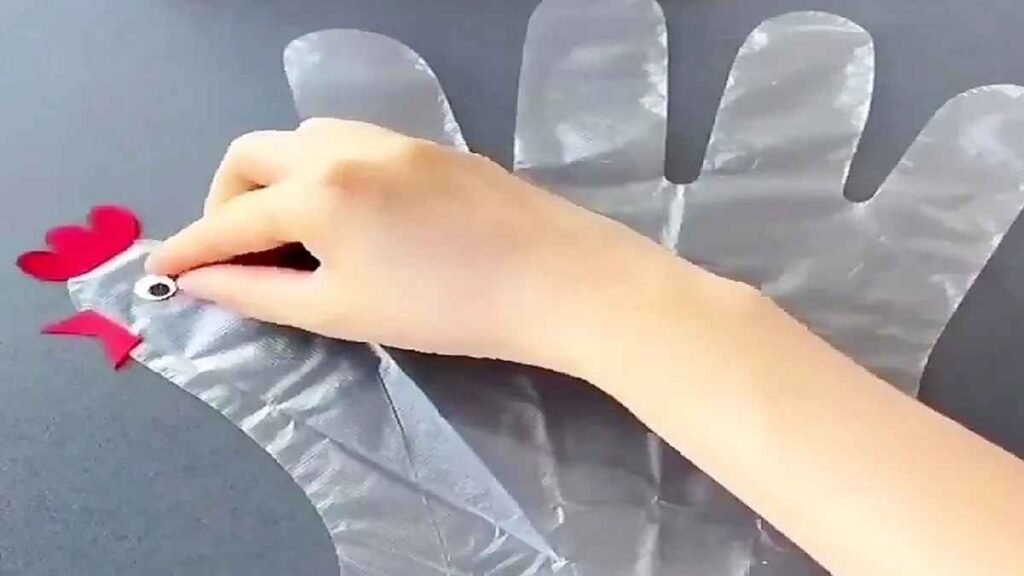 کاردستی پرنده بادی؛ یک اسباب بازی جالب با لیوان و نی