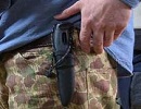 آیا حمل سلاح سرد جرم است؟ مجازات‌ها و قوانین مربوطه