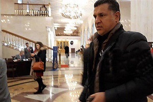 عکس دو نفره علی دایی و مهدی مهدوی کیا در مراسم قرعه کشی جام جهانی
