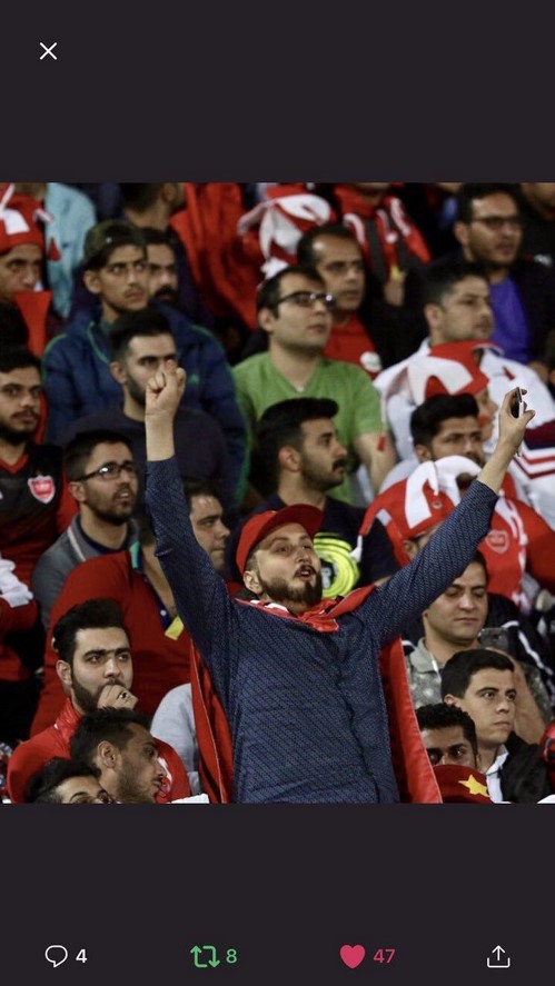 دختر پرسپولیسی در ورزشگاه آزادی
