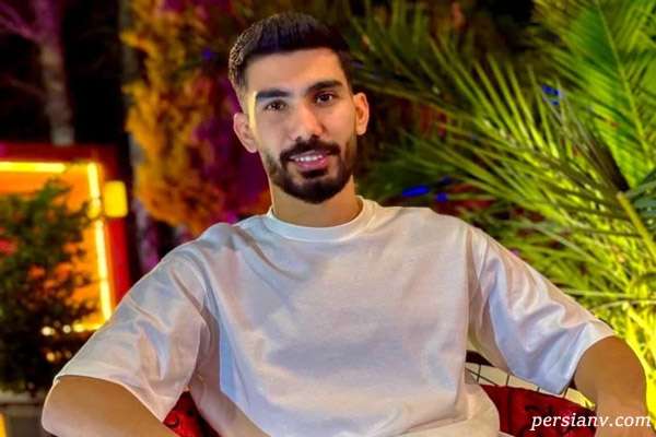 رضا شکاری با خرید دو آیفون ۱۷ پرومکس، لاکچریترین زوج فوتبال ایران شد! / هدیه ۶۰۰ میلیونی ستاره پرسپولیس به خود و همسرش