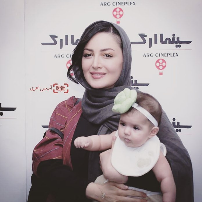 چهره ها در شبکه های اجتماعی 427