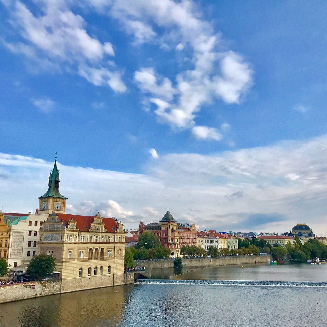 چهره ها در شبکه های اجتماعی 449 تصاویر چهره ها در شبکه های اجتماعی 449