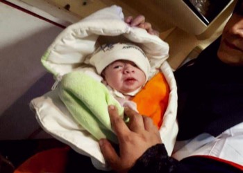 واکنش چهره ها به زلزله کرمانشاه (2)