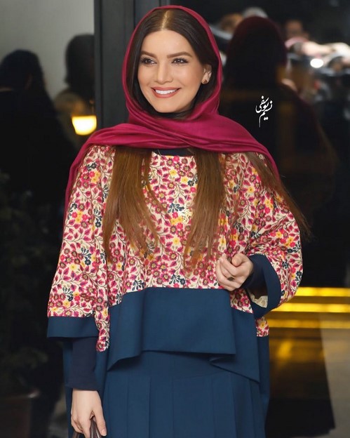 چهره ها در شبکه های اجتماعی 488