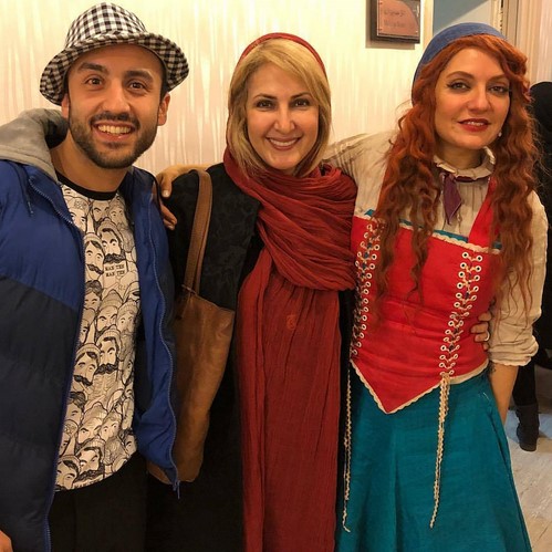 فاطمه گودرزی و پسرش و مهناز افشار عکس جدید بازیگران 284